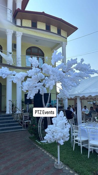 Aranjamente nunta Aranjamente botez baloane fum greu biserica local