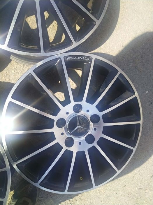 Джанти за Mercedes AMG 16” AMG 
7.5x16 5/112 ET 45 66.6 Черен мат с по