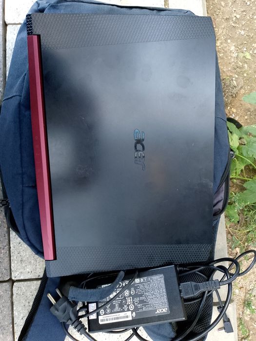 Ноутбук игровой продаю