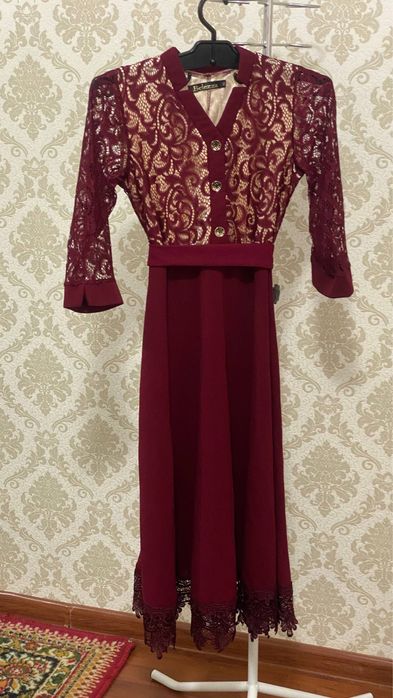 Елегантное платье