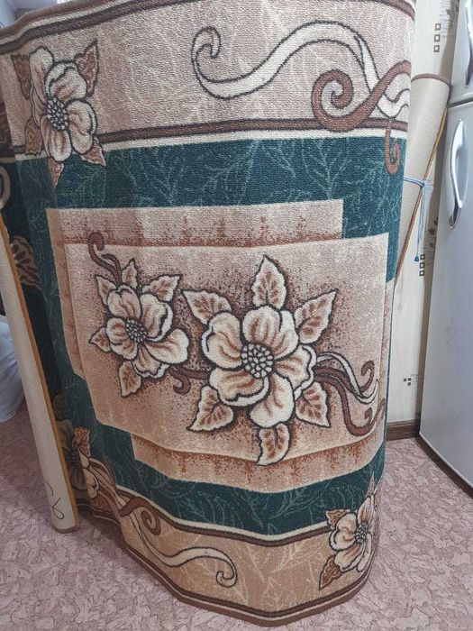 Дорожка 120 на 240 и 120 на 130 новая за метр 12к