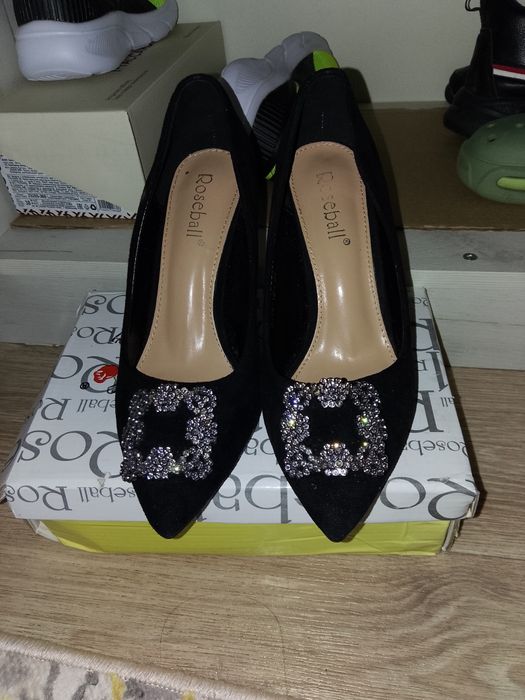 Продам туфли женские