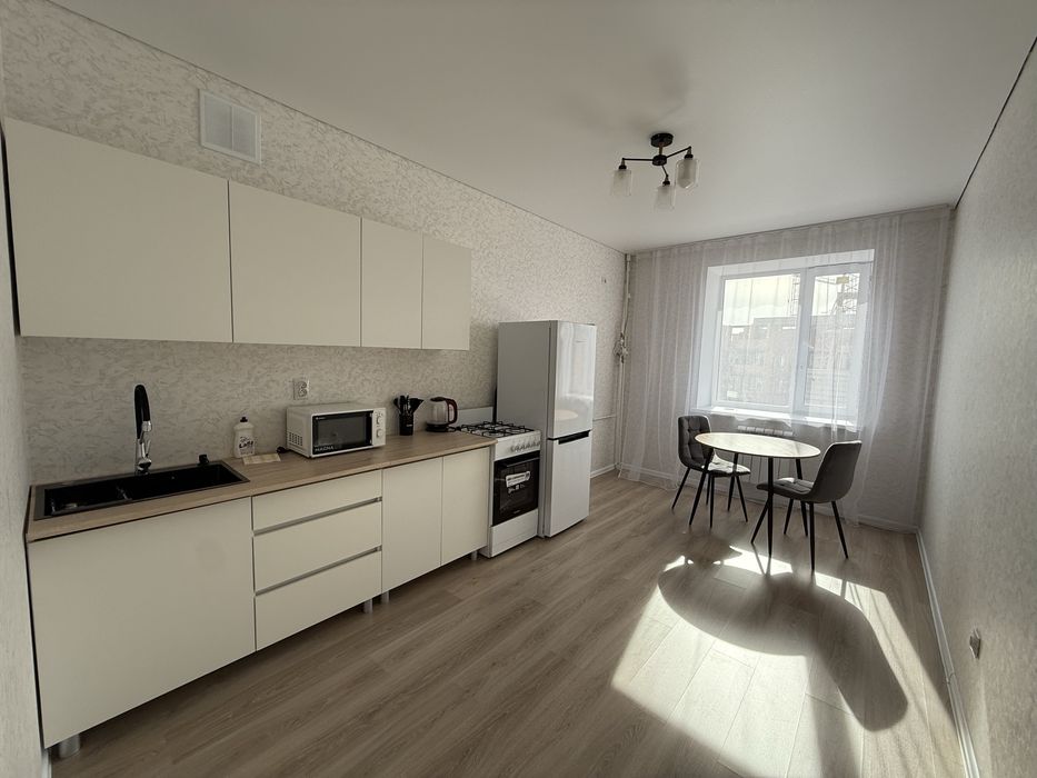 Продам квартиру мкр. Береке 2 дом 43