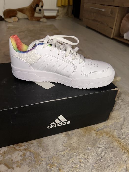 Adidas Entrap Basketball sneakers