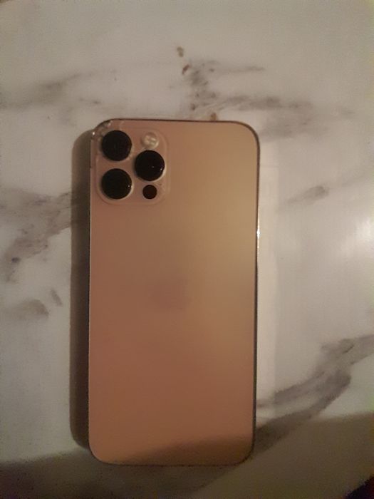 Продаю срочно iPhone 12 Pro