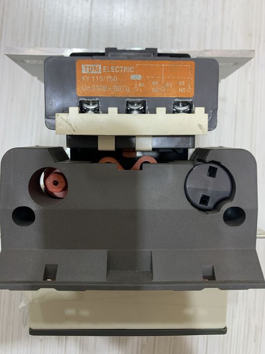 Продаю контактор электрический