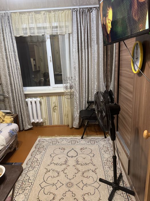 Продам трехкомнатную квартиру