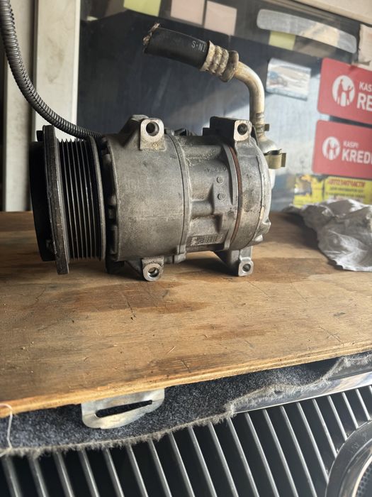Компрессор кондиционера Toyota 2AZ  2.4