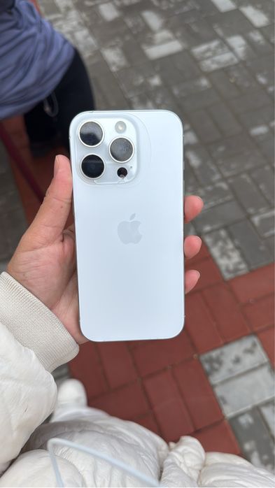 Iphone 16 pro телефон