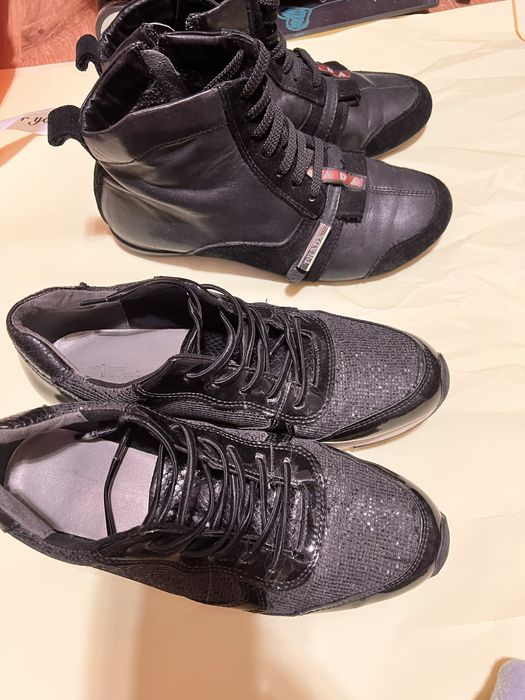 Кроссовки и ботинки