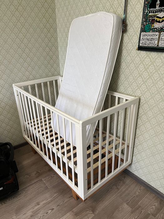 Продам детскую кровать