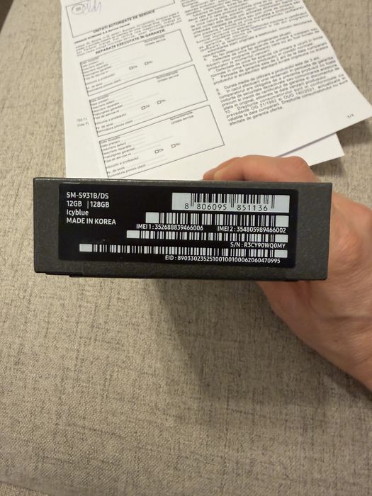 Samsung Galaxy S25 icyblue 128gb,sigilat,factura/garantie 2 ani Orange