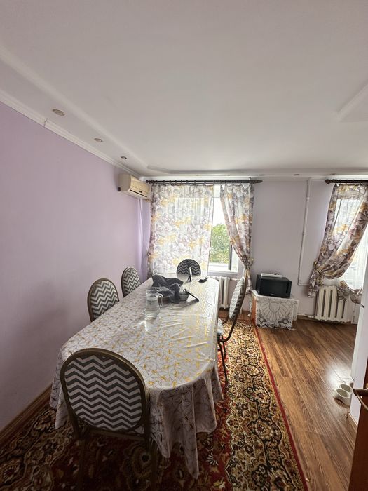 Продам теплую 3-комнатную квартиру