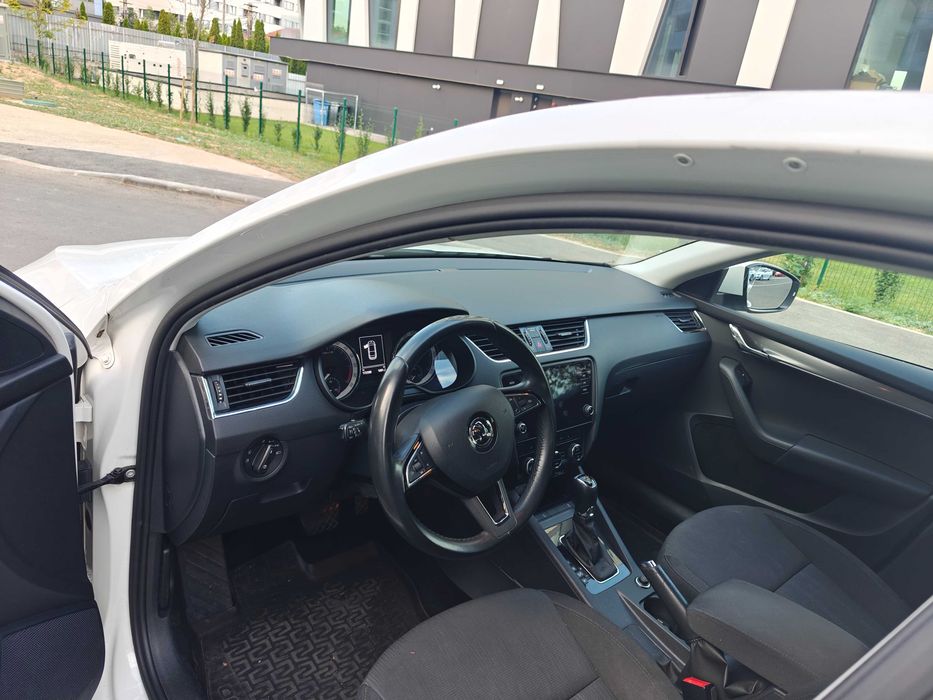 SKODA Octavia 2018 — imagine 5