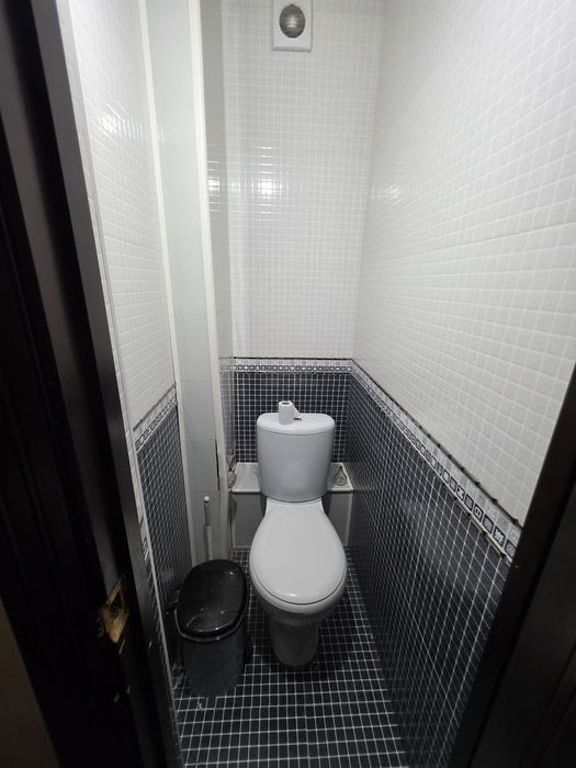 Продаётся 4/4/4 Юнусабад 18 квл, кирпич