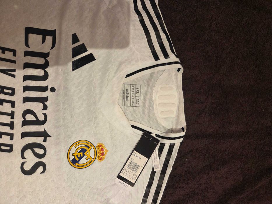 Tricou adidas   xl-xxl nou cu eticheta!