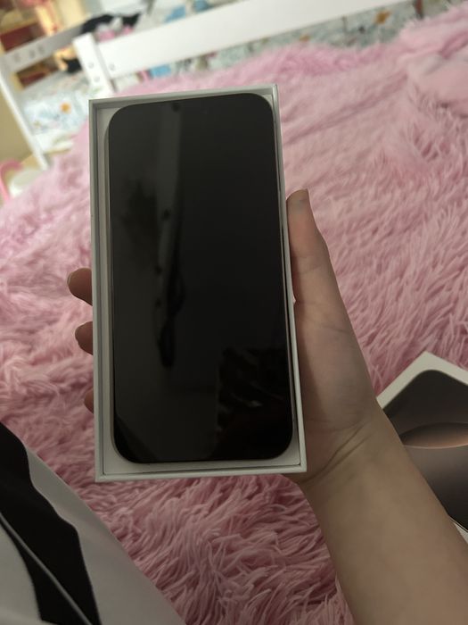 Iphone 16 pro max, память 1 тб