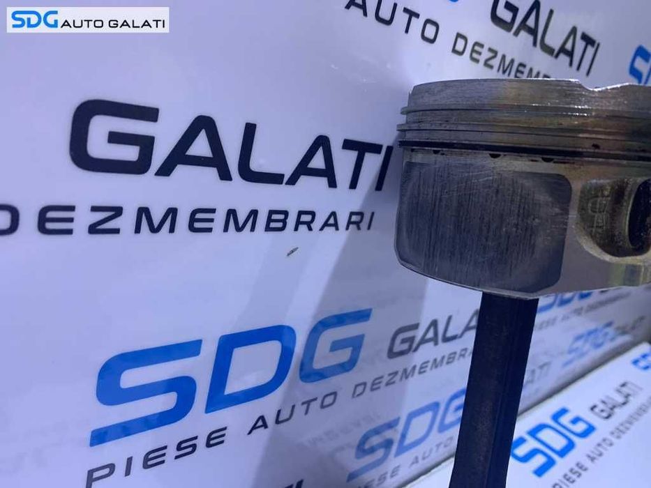 Piston Pistoane Complet cu Biela VW Polo 9N 1.4 BBZ AUB 2002 - 2010 Cod 036107065CN