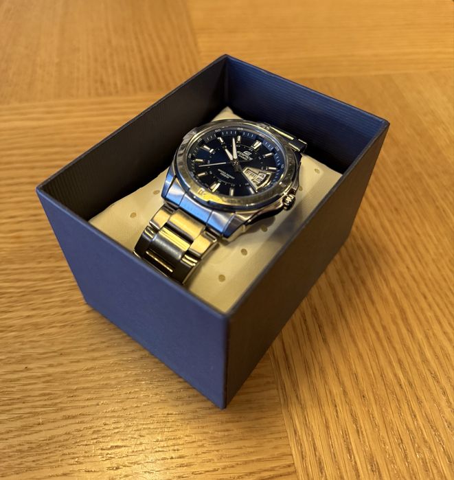 Casio EDIFICE  като нов Касио