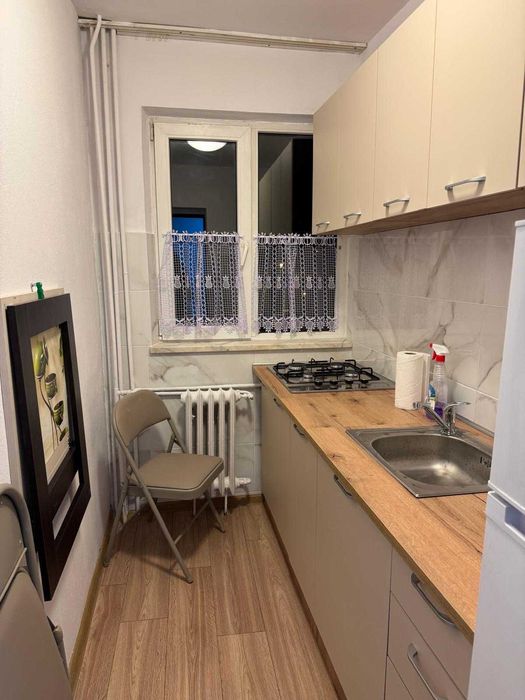Apartament cu 2 camere de închiriat - Zona Complex - Stadion