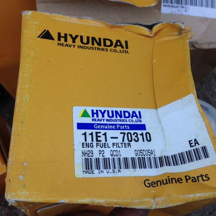 Экскаватор Хундаи 305 лс 7