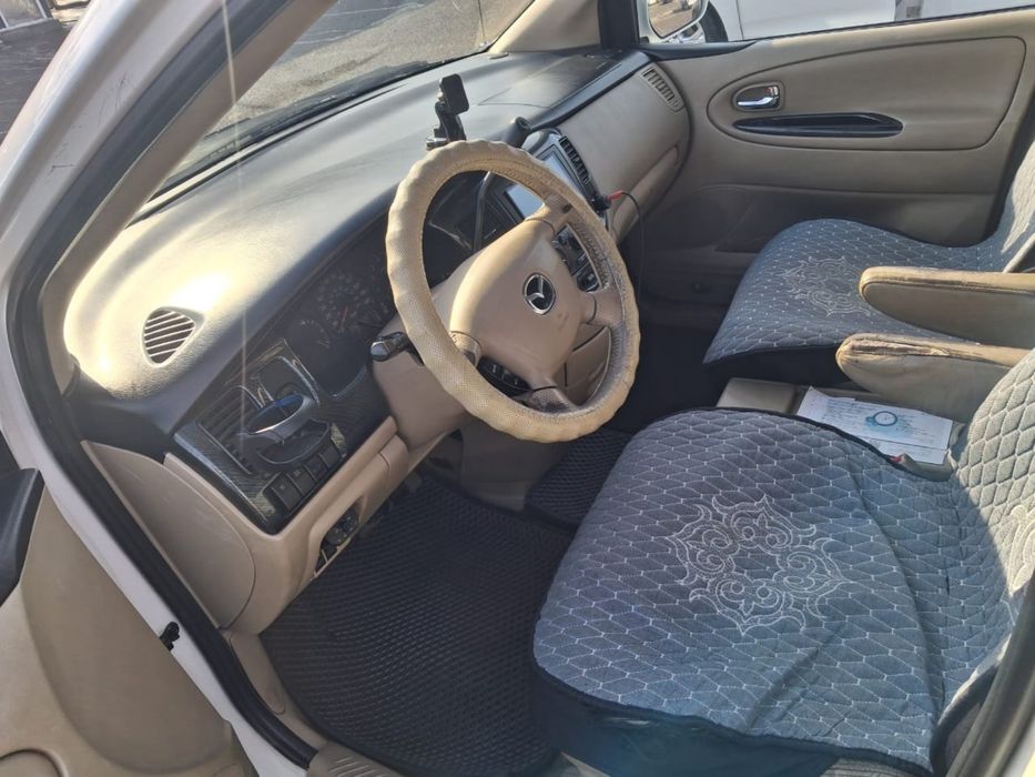 Продам Mazda MPV 3.0