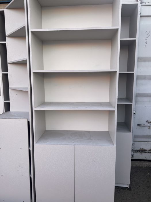 Срочно продам стеллаж!