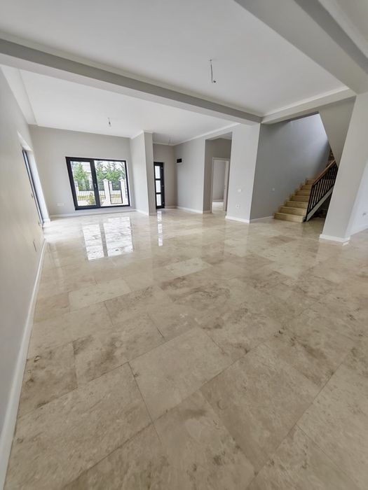 Casa Premium Buftea-Crevedia - langa lac