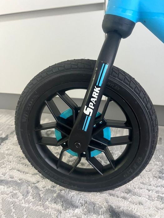 Продам беговел, состояние нового