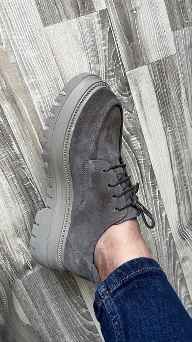 Дамски обувки от естествена кожа