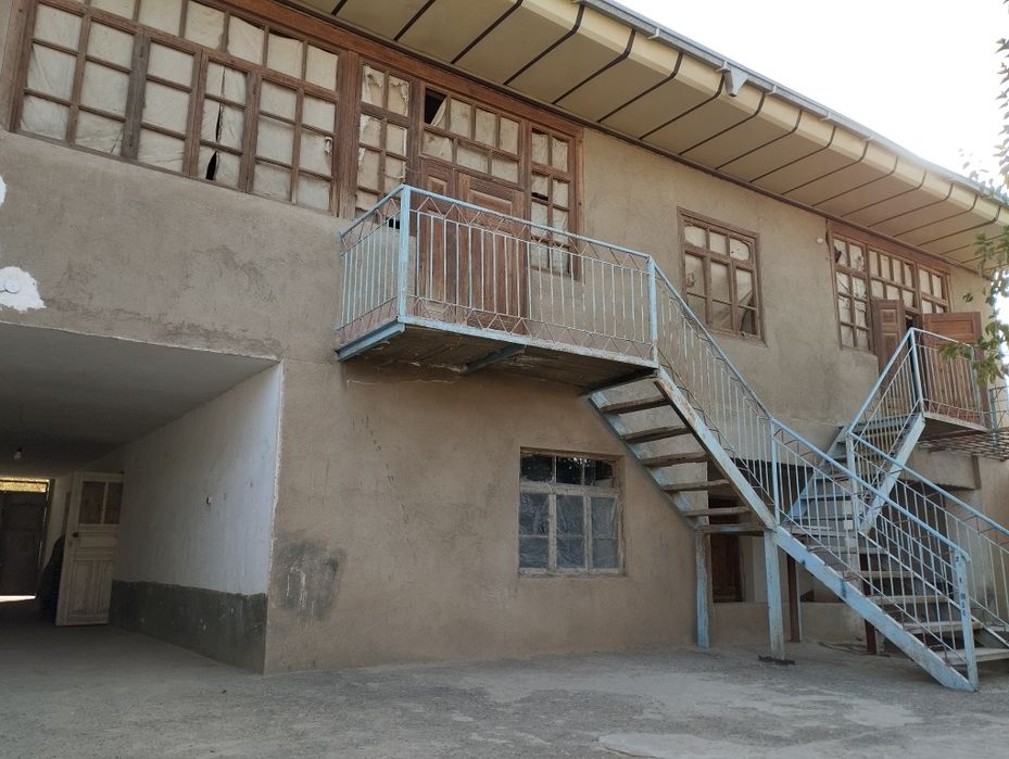 Срочно Уй сотилади