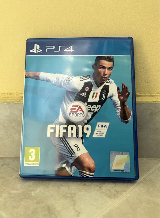 Ps4 slim, 2контролера, 6игри+(подарък) слушалки FURY PHANTOM NFU-1679