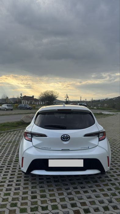 TOYOTA Corolla 2022 — imagine 3