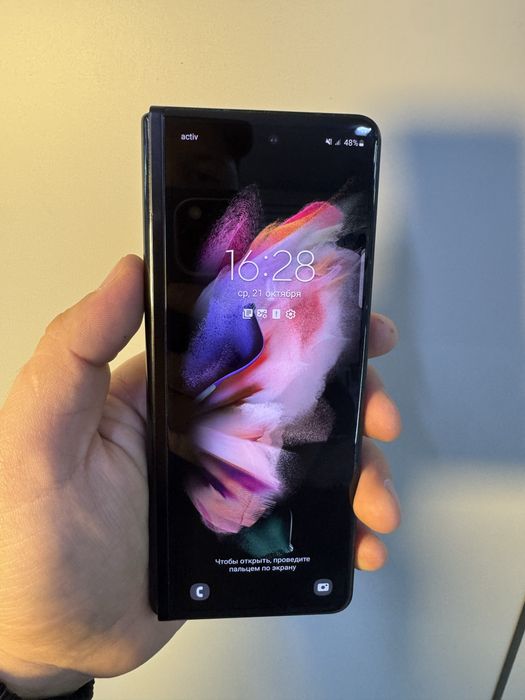 Samsung galaxy Z Fold3 5g
