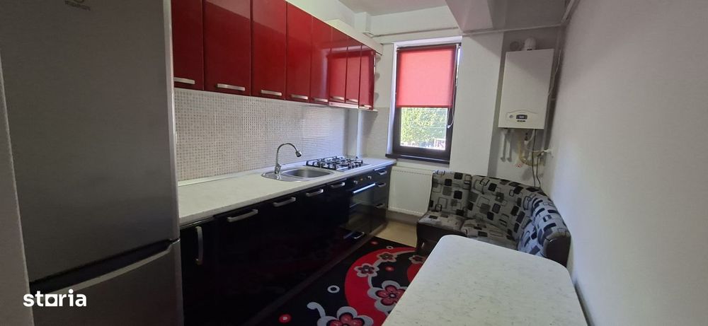 Apartament cu doua camere, decomandat, parcare, etajul 1, Visoianu