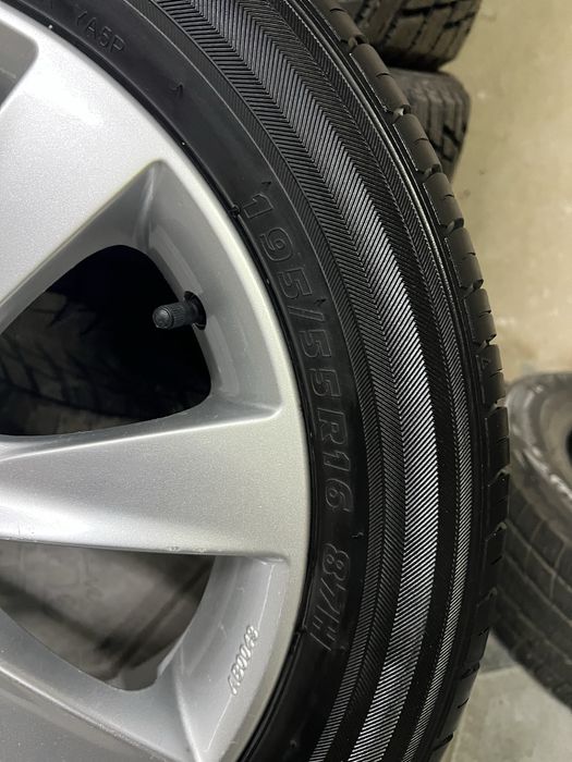 Диск с резиной на Hyunday