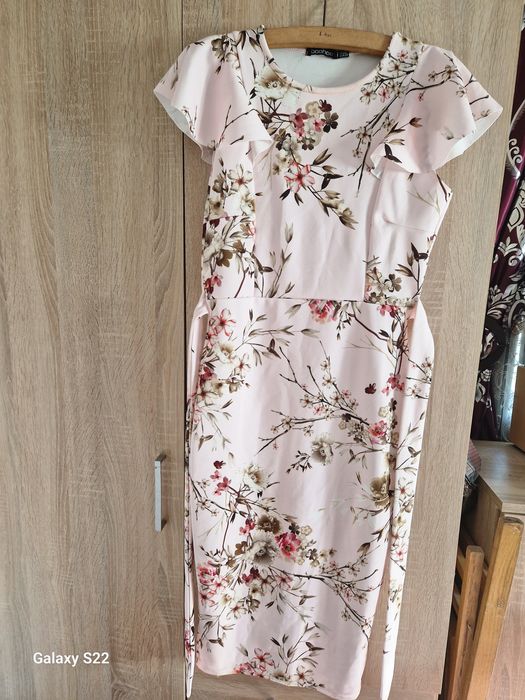 Rochie bohoo mărimea 36 S