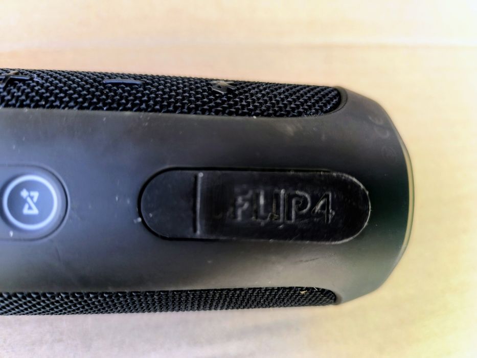 Оригинални преносими тонколони JBL , Loewe, Soni