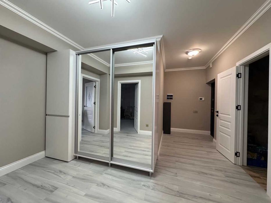 Дава се под наем Двустаен апартамент в София, Младост 3 - 71 кв.м за 450 € - Снимка #4