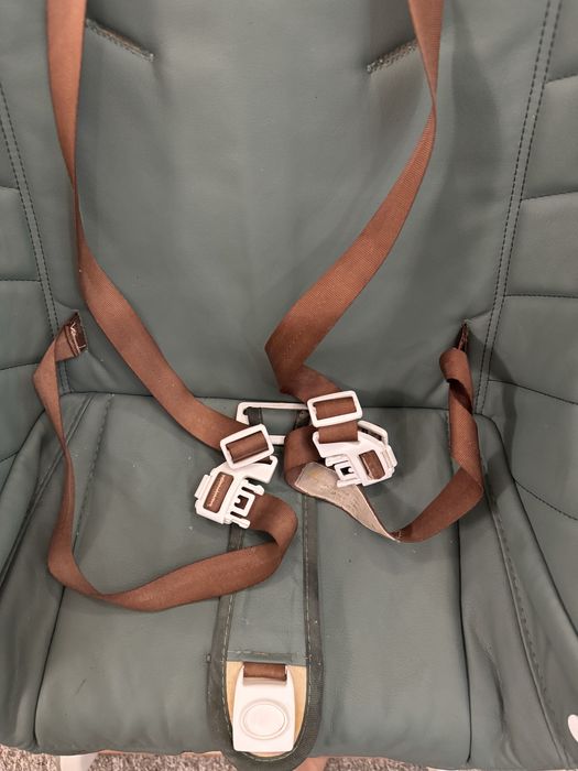 продам стульчик для кормления