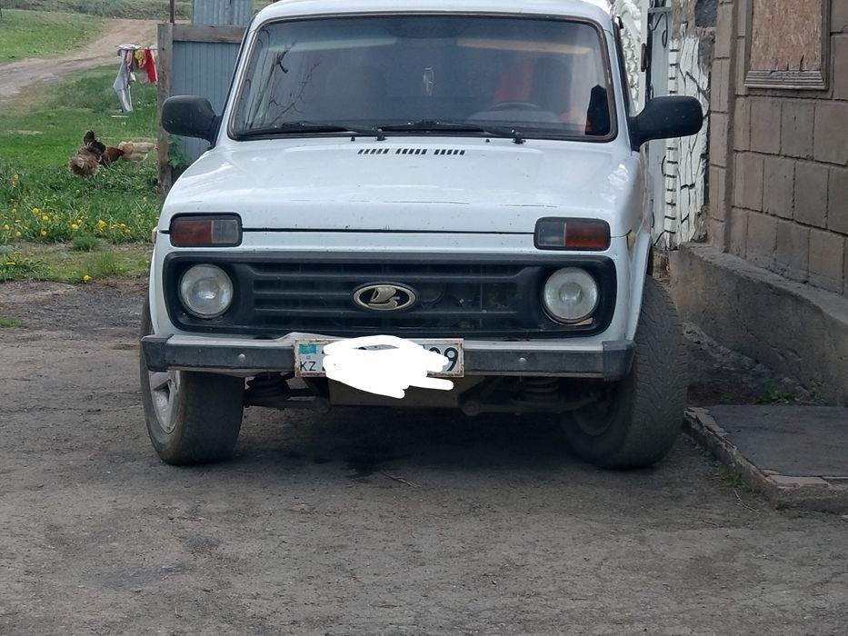 Нива 2013г  продам