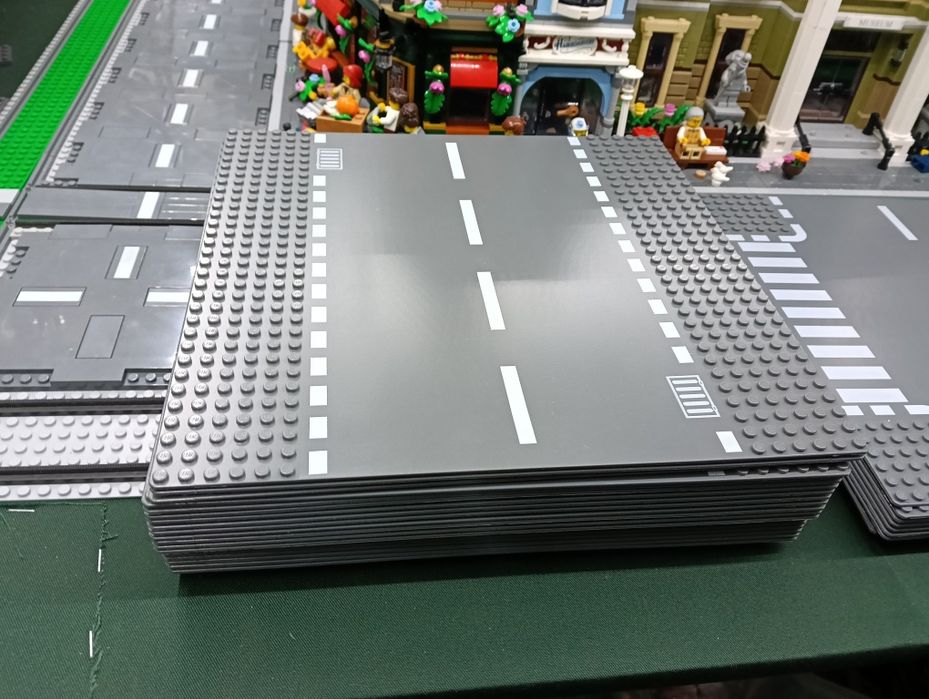 Lego placă de baza șosele drepte si  curbe.