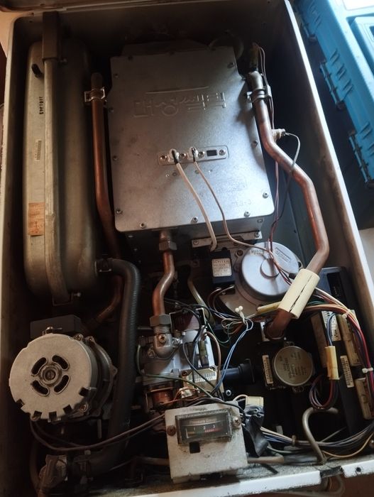 Продается двухкотрый котел