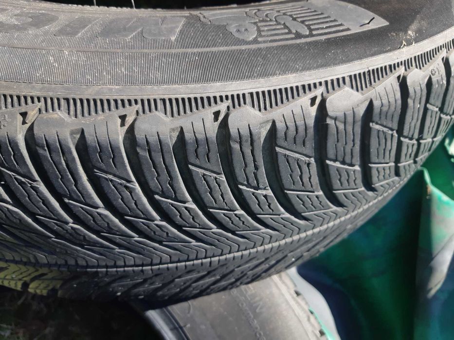 Мишелин 225/65/17 4 броя много добри гуми за 70 евро