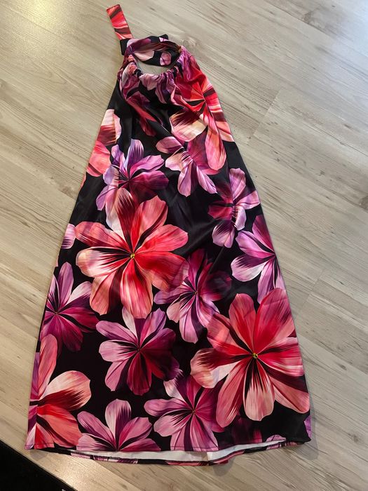 Рокля Guess и гащеризон