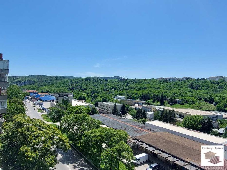 Продава се Четиристаен апартамент в Велико Търново, Център - 88 кв.м за 1250 €/кв.м - Снимка #11