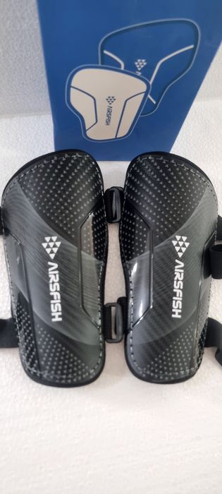 Футболни предпазни кори AirsFish, Протектори за крака, Размер Л, Подхо