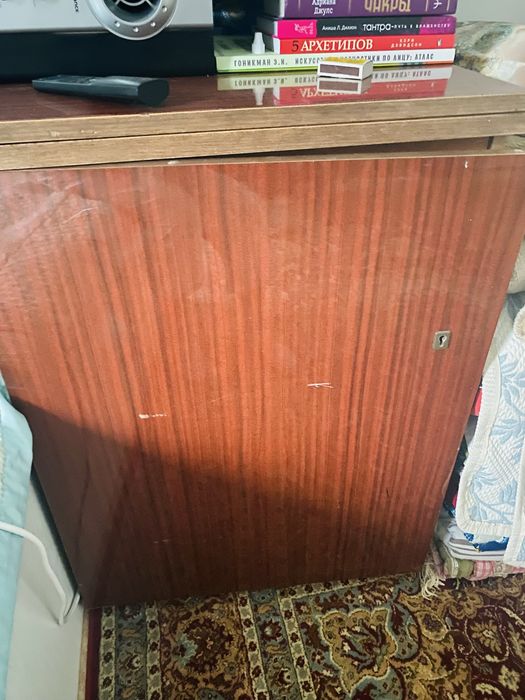 Продам швейную машину.