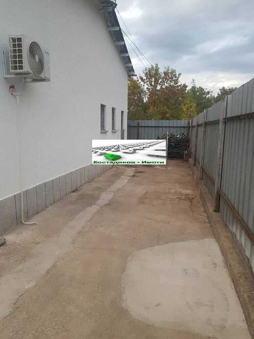Дава се под наем Склад в с. Бенковски, Област Пловдив - 365 кв.м за 1200 € - Снимка #2