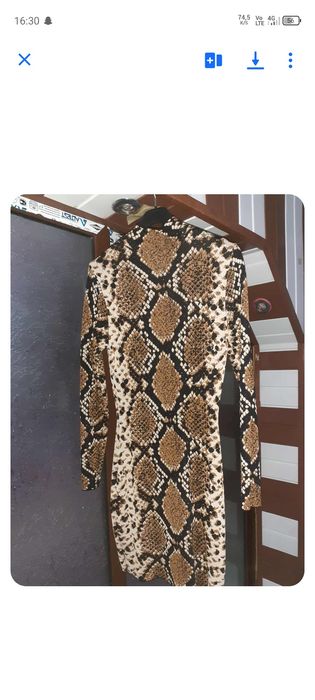 Rochie de tricot midi